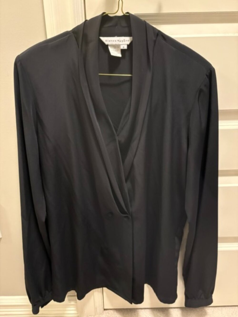 Black L:ong Sleeve Cross Over Blouse